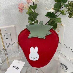Miffy🐰🍓Red Strawberry Coin Purse